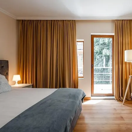 2-bedroom Flat - Sunny Balcony Plovdiv