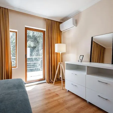 Lägenhet 2-bedroom Flat - Sunny Balcony Plovdiv